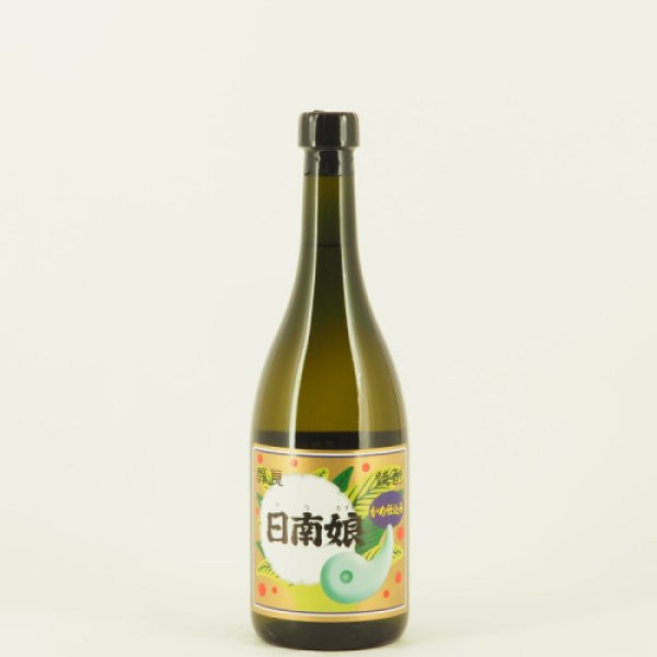 画像1: 【芋焼酎】 日南娘　黒麹仕込み　25度  720ml (1)